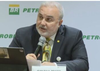 Saída de Prates foi a “pedido e “negociada” apontam comunicados da Petrobras
