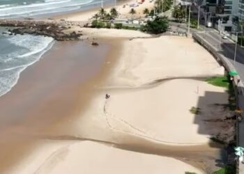 Boletim de Balneabilidade aponta 9 trechos impróprios para banho na Grande Natal