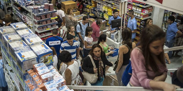 Alta do comércio no RN cresce 6,4% em novembro de 2024 e supera média do País