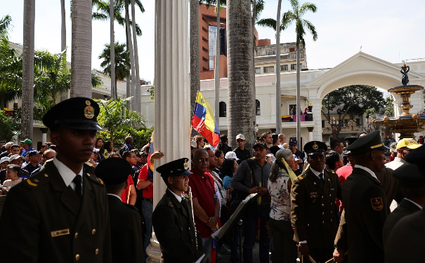 Venezuela detém 14 jornalistas em sessão da Assembleia Nacional; um deles foi deportado