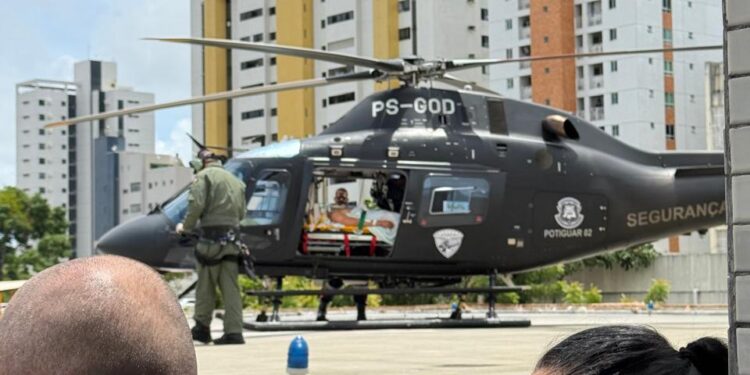 Policial Civil atingido por arma de fogo em confronto no interior do RN passa por cirurgia no Hospital Walfredo Gurgel. Quadro de saúde é estavél.