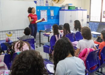Prefeitura de Parnamirim convoca professores aprovados em processo seletivo