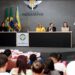 Mais de 120 estudantes da rede municipal recebem óculos gratuitos em Parnamirim