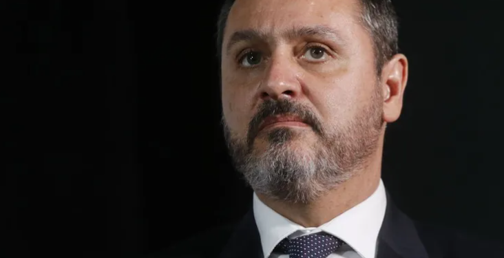 Acusações contra chefe da PF de Lula são mais graves do que as que levaram à condenação e prisão de Silvinei Vasques, ex-chefe da PRF no governo Bolsonaro
